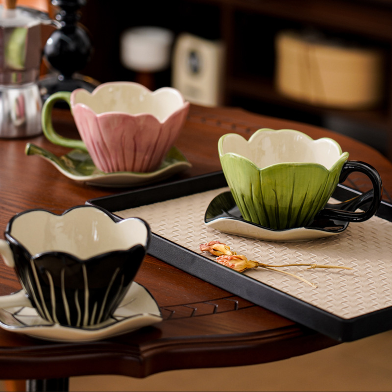 Coffee Tea And Leaf - Nieregularny ręcznie malowany zestaw filiżanek do